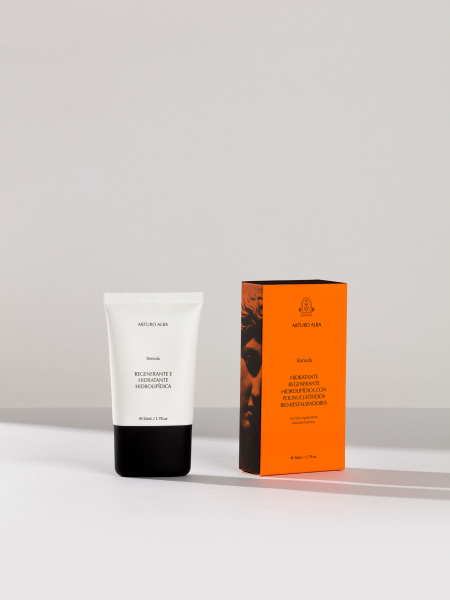 regenerante-hidratante-hidrolipica-8 (2)